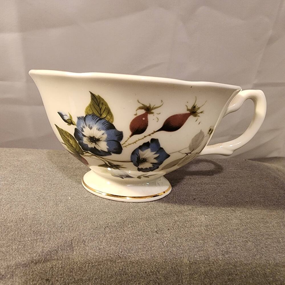 Royal Grafton Fine Bone China Floral Teacup made in England blue pansies